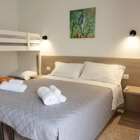 Szálloda Ella By Interlux Viserba Di Rimini