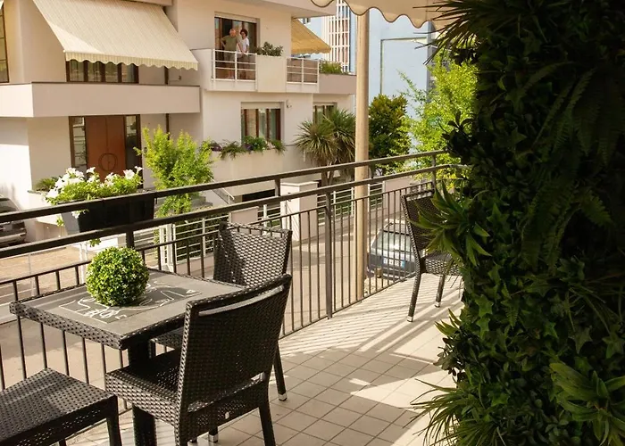 Ella By Interlux Hotel Viserba Di Rimini