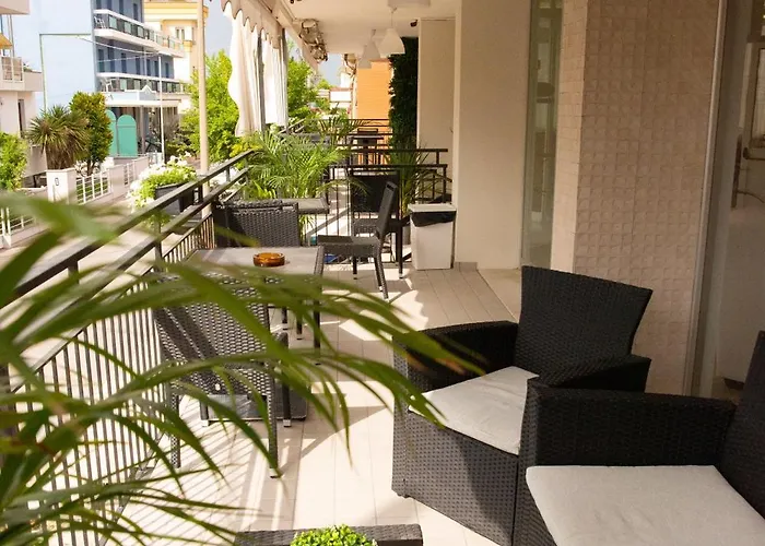 Hotel Ella By Interlux Viserba Di Rimini