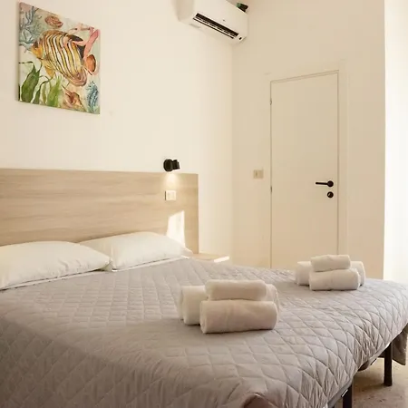 Hotel Ella By Interlux 2*