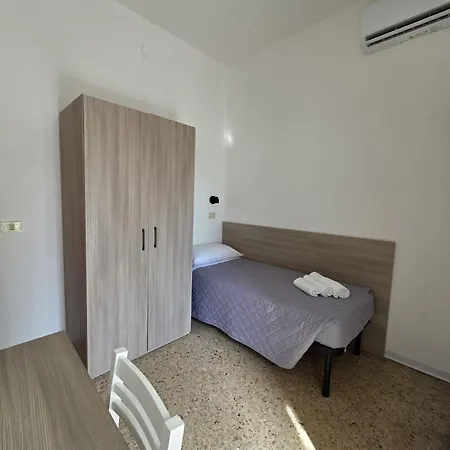 Ella By Interlux Hotel 2*