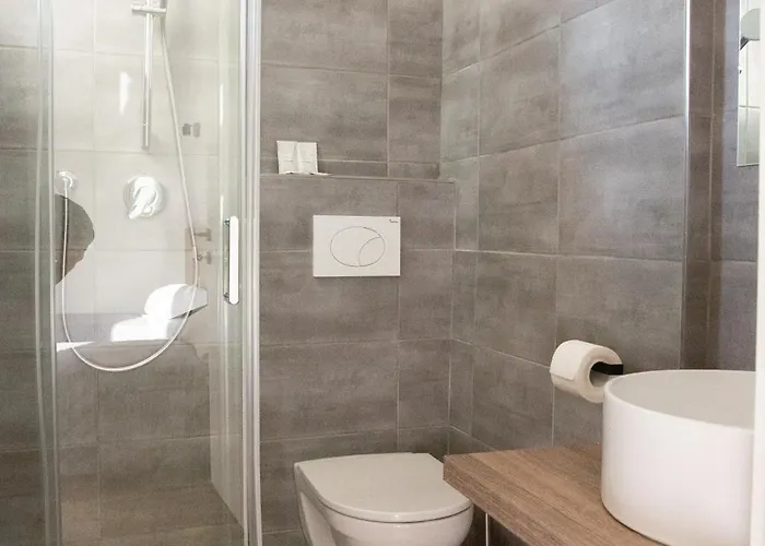 Ella By Interlux 2* Viserba Di Rimini